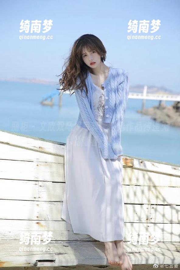 丽柜-文欣 丽柜 - 文欣双马尾写真,精选作品传递无尽的青春气息