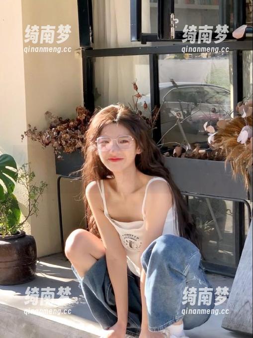九柒喵少女高清在线写真，体验不一样的唯美风格！