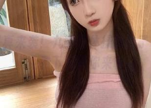热甜写真来袭！九柒喵体操服白子套图，免费下载等你来拿