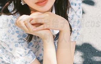 不容错过的二阶堂宅绘子制服cos更新，魅力四射让人心动