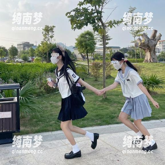 今汐 体验今汐的私拍套图,探索她扮演奴仆的独特魅力!