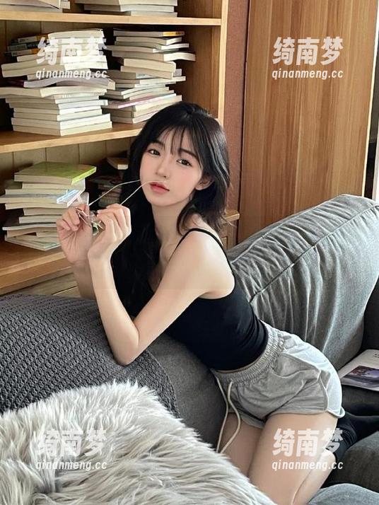 克拉女神 - 在粉色梦境中，宋智珍最新写真带你飞翔！