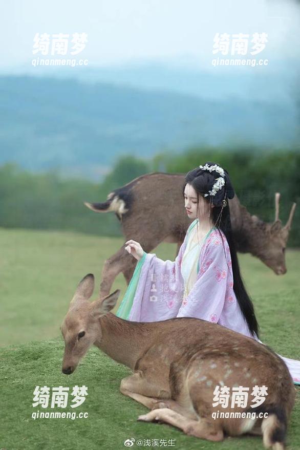 兔玩映画甜味写真倾情献上，免费摄影作品带给你不一样的甜蜜体验，让你尽享视觉盛宴！