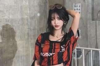 兔玩映画最新写真资源：学妹的水手服，青春气息扑面而来