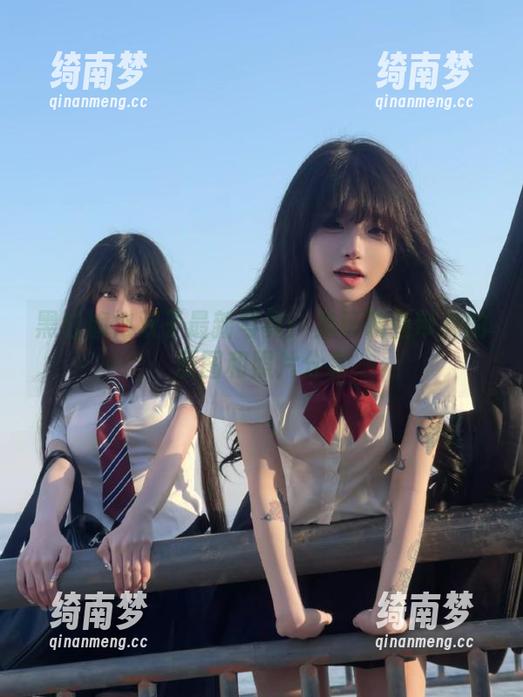 兔玩映画 黑白旗袍双子最新写真:兔玩映画带来的原图和照片分享