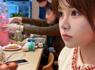 探索兔玩映画妩媚姐姐的私房风采，原图让你陶醉其中