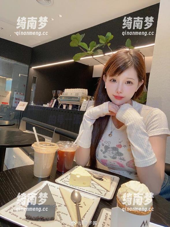 凛子酱 凛子酱的尤尼作品,呈现出那些让人心动的每一张美丽照片!