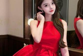 初夏女神 - 柒柒高清套图新上线：差点遗忘的美好，尽在你的眼前