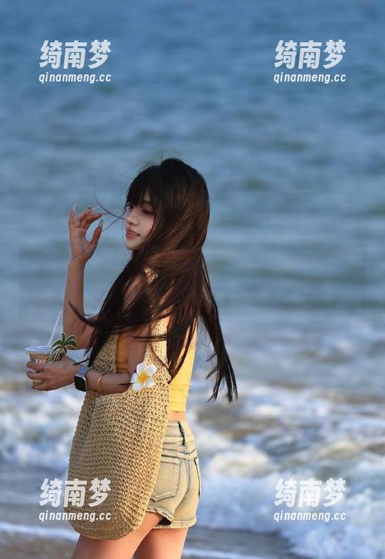 独具匠心的女仆图包，北哥完全OK分享亲手打造的视觉艺术之旅！