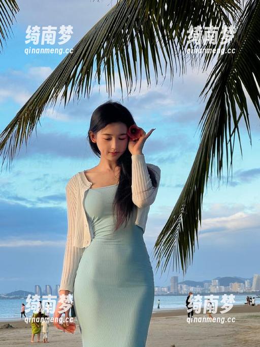 嗲囡囡-张雨萌 嗲囡囡 - 私拍写真作品分享:张雨萌牛仔裤风格的多样性,定能打动你的心