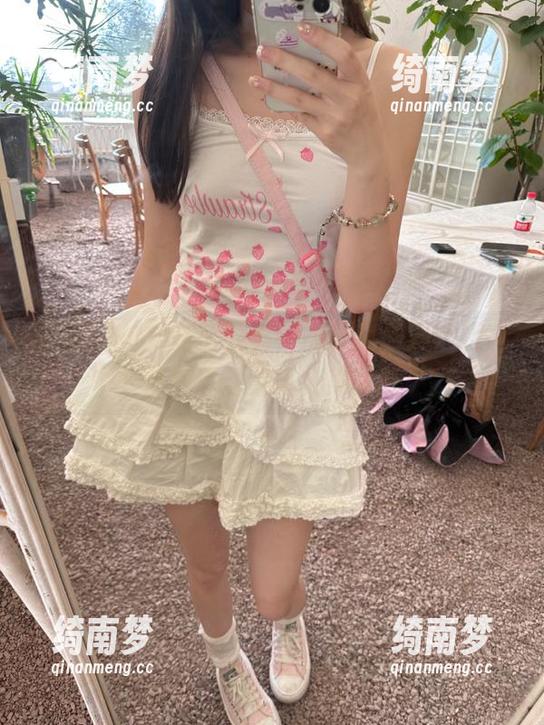 嗲囡囡 - 穿越李筱乔jo的秘密世界：超高颜值写真合集与精美壁纸！