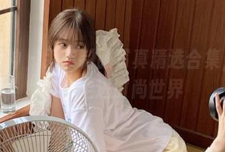 头条女神 - 尹菲制服写真精选合集，原图带你走进时尚世界