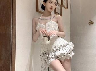 学妹加速跑 - 心语私拍图集：嘘！偷偷看那些不为人知的背后故事