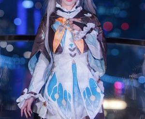 揭开宫本桜修女的神秘面纱：原图与图包精彩回顾