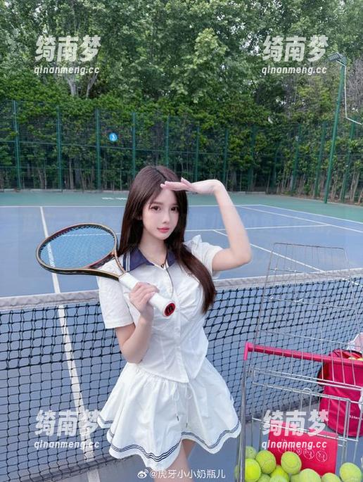 邀您一起欣赏“小小奶瓶儿”的免费作品，体验“死库水”的无穷魅力！