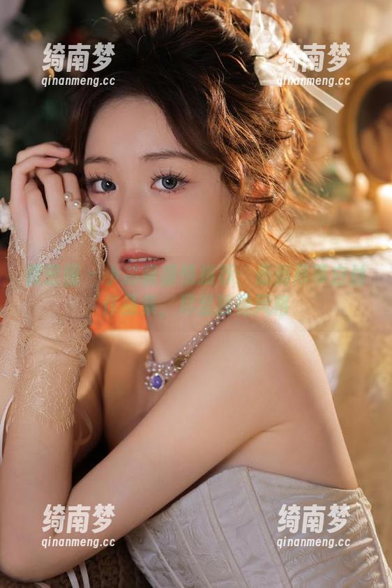 小芯酱 微密圈 - 小芯酱盛情推荐:最新吊带白丝作品集,尽显独特风格