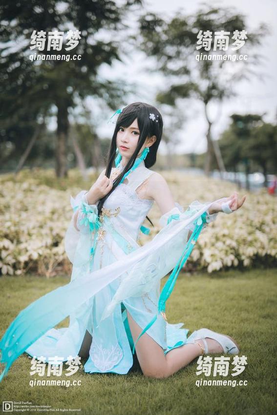 少女秩序 - 晞可万圣节图包：探索她独特风格的万圣节写真合集，颠覆你的想象！