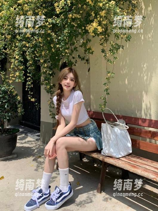 驶入少女秩序的视觉盛宴：EXVOL免费资源等你获取！