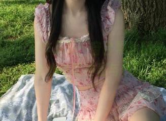 少女秩序时尚作品集：窗台黑丝精选，探索少女心中的神秘与优雅