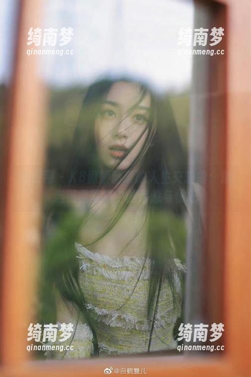 尤果网-K8傲娇萌萌 尤果网 - K8傲娇萌萌的人生交响曲:精选温柔写真中的诗意与情感
