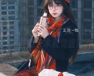尤果网 - 佟蔓油亮图片合集：让你感受不一样的艺术视觉盛宴