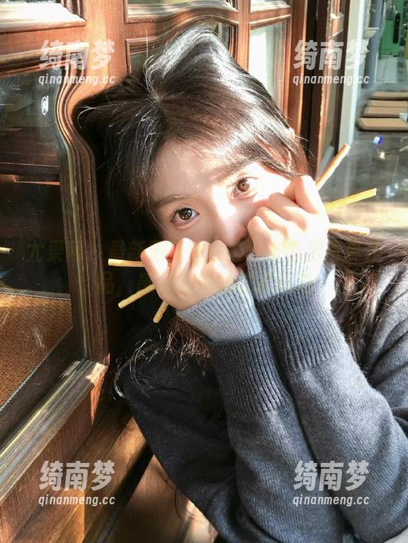 尤果网-唐溪若 尤果网 - 最新更新唐溪若女友系列写真作品,感受独特的艺术魅力
