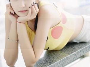 尤果网 - 独特小喜修女的摄影合集：美与叛逆的完美结合