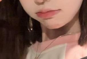 尤果网 - 定制张小西Ann的黑色画像，图片背后隐藏了多少故事？