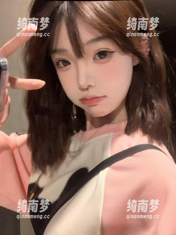 尤果网-张小西Ann 尤果网 - 定制张小西Ann的黑色画像,图片背后隐藏了多少故事?