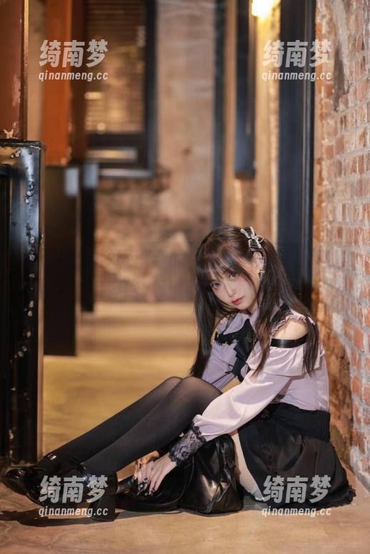 尤果网-李焱 尤果网 - 发掘李焱的裤里丝写真,福利内容绝对让你惊喜不停