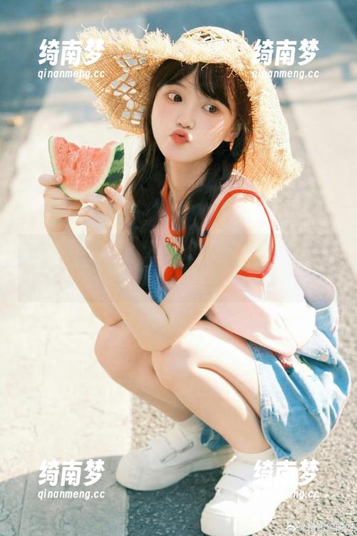 尤果网 - 获取栗子白裙的独家写真，精彩免费图片让你留连忘返！