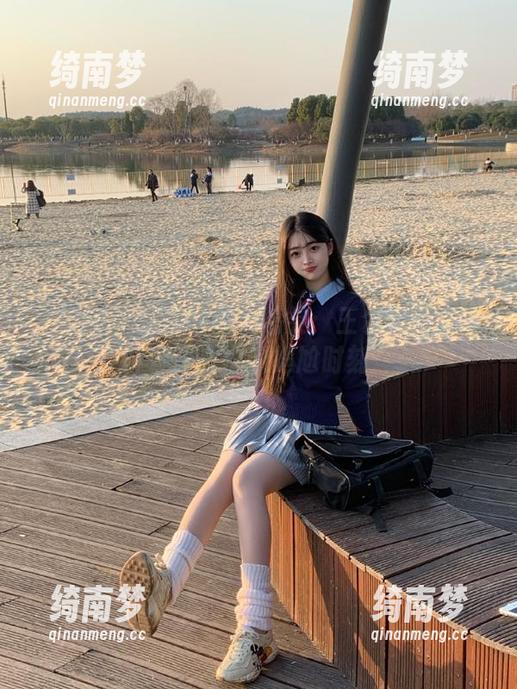 尤果网-王尔琳 尤果网 - 当美丽遇上搞笑:王尔琳高清泳装资源中的尴尬时刻