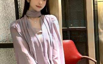 尤果网 - 阿依努尔瓦娅眼镜写真精彩合集：分享那些让我爱上自己的瞬间