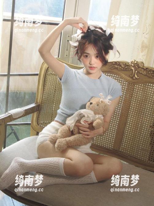 尤物馆 - 小尤奈双马尾作品全新上线，快来下载这些免费的精美图片吧！