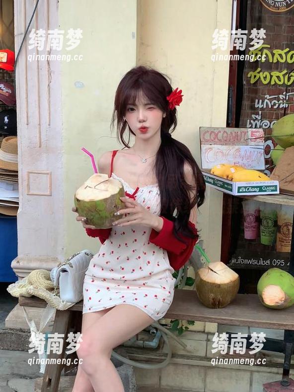 张思允nice 微密圈 - 张思允nice的吊带黑丝作品,观看这一系列如何打破传统视觉禁忌
