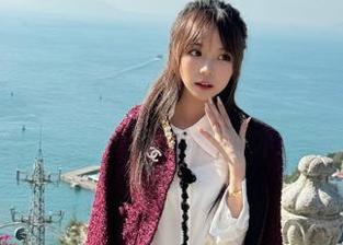 微密圈 - 张鑫baby的迷人长腿作品原图，尽在这一系列摄影艺术中的精彩