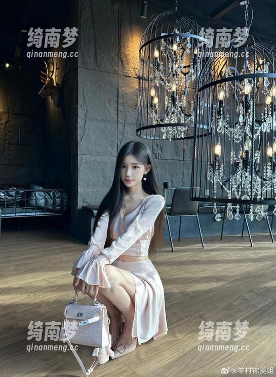 影私荟-夏晓Maggy 影私荟 - 这些夏晓Maggy的夏天美图壁纸,才叫现代艺术的洗礼!