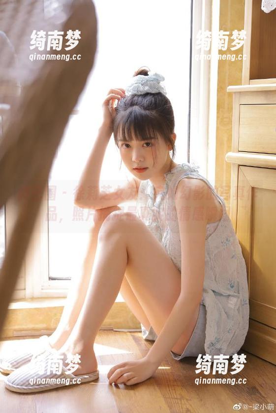 微密圈 - 徐莉芝女友：宛如幻影的写真作品，照片捕捉最真实的情感瞬间