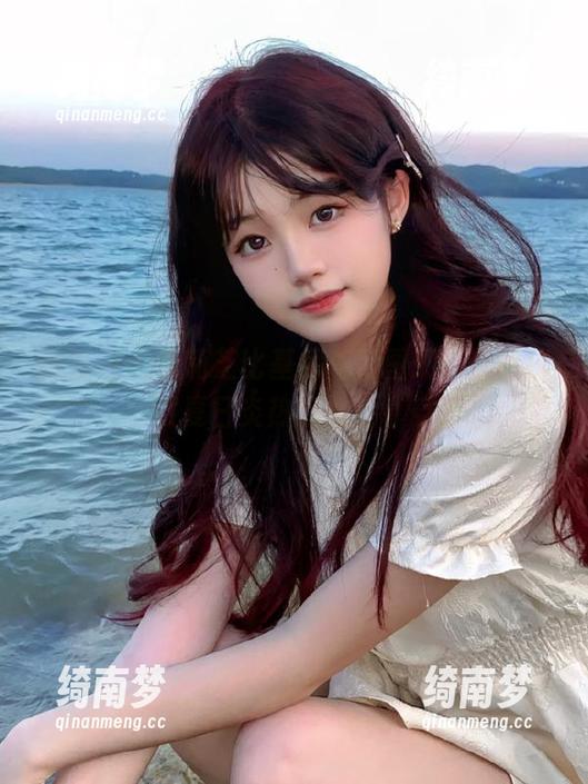 微密圈 - 徐莉芝比基尼高清图册，轻松打破夏日炎热的视觉享受