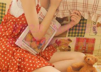 推女神 - 定制之美，Akiki朱若慕女神写真图片展示她的艺术风采