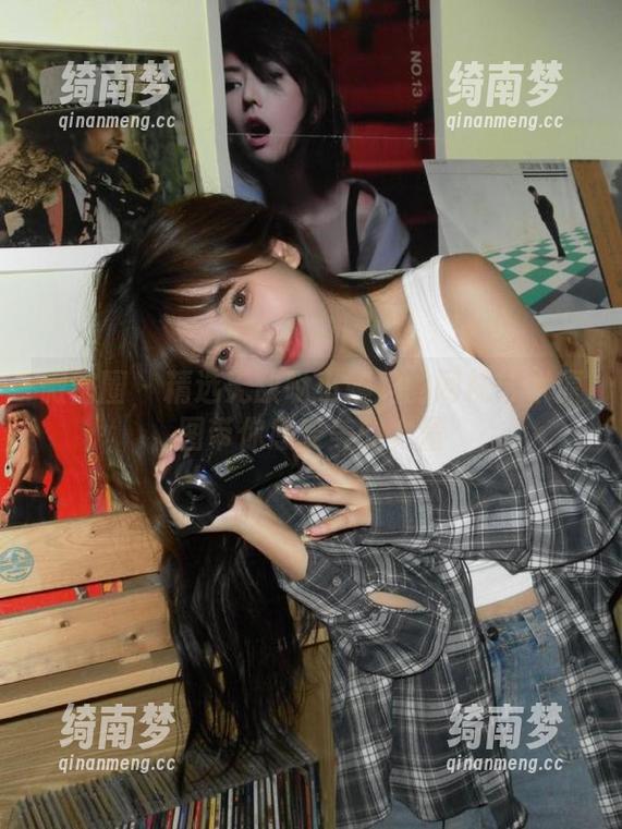微密圈 - 精选无敌哒小姨妈的网袜艺术原图带你感受美的力量