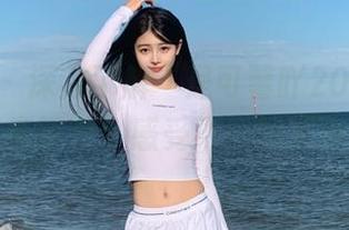 微密圈 - 深入了解“是可馨吖2023”的全套写真图片，感受不同的摄影魅力！