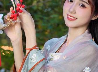 朝圣木绵绵OwO的无圣光居家摄影作品，感受艺术与生活的交融