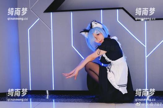 深入末夜787的世界：奴隶x女皇cos图册带你领略不一样的视觉盛宴