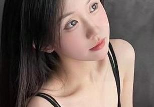 果团网 - 何嘉颖和服之美精选合集，细腻展现传统文化与个人风格的完美交织