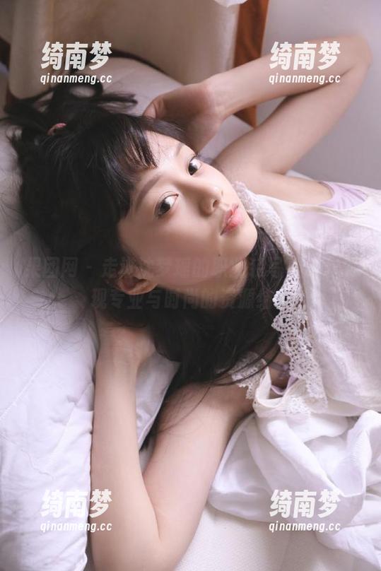 果团网-沈梦瑶 果团网 - 走进沈梦瑶的职业装写真集,发现专业与时尚的资源结合
