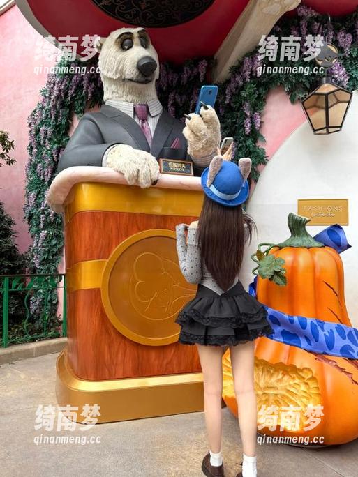 果团网-王婉悠 果团网 - 免费获取王婉悠泳衣作品原图,感受那份清新与优雅!