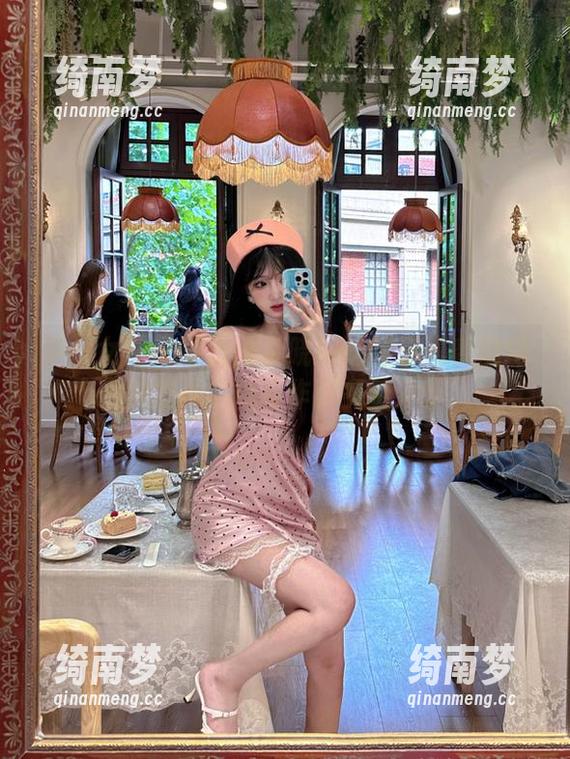 梦丝女神 - 点击即享晓晓这裙子真香的绝美照片，所有作品免费分享
