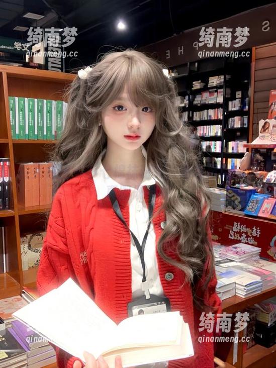 森萝财团 - 小七棉袜时光：青春风尚的写真图册合集