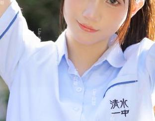 森萝财团 - 小梓清纯写真图集，给你无限温柔与感动的资源